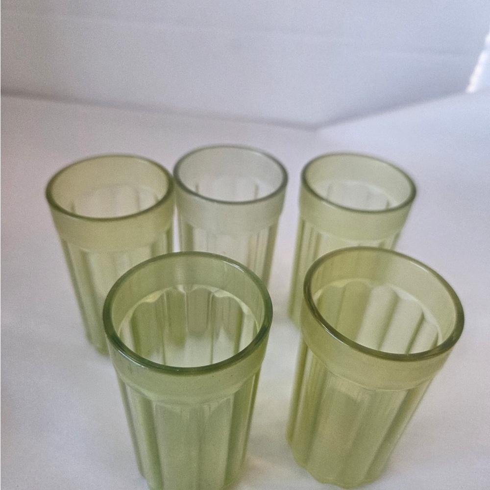 Fisher Price Fun with Food Drinking Glass Cup  Beverage Pretend Play Set Of 5
